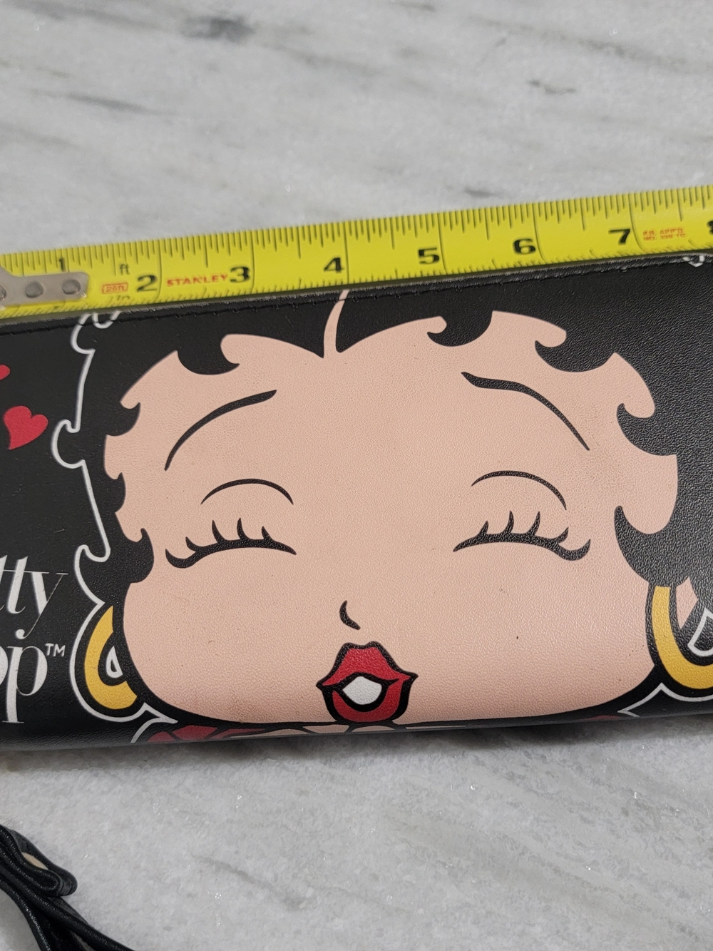 Betty Boop Black Graphic Wristlet Wallet - Picture 4 of 7
